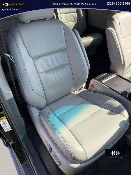 2015 Toyota Sienna XLE 8 Passenger