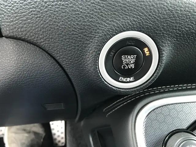 2015 Dodge Challenger R/T Plus