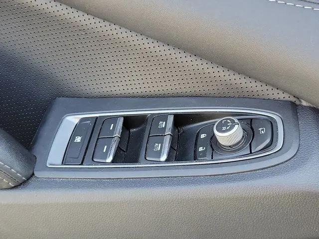 2023 Subaru Ascent Limited 8-Passenger