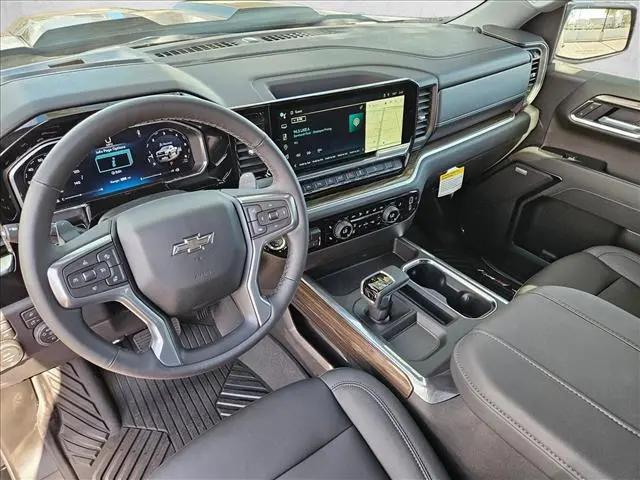 2026 Chevrolet Silverado 1500 4WD Crew Cab Short Bed LT Trail Boss