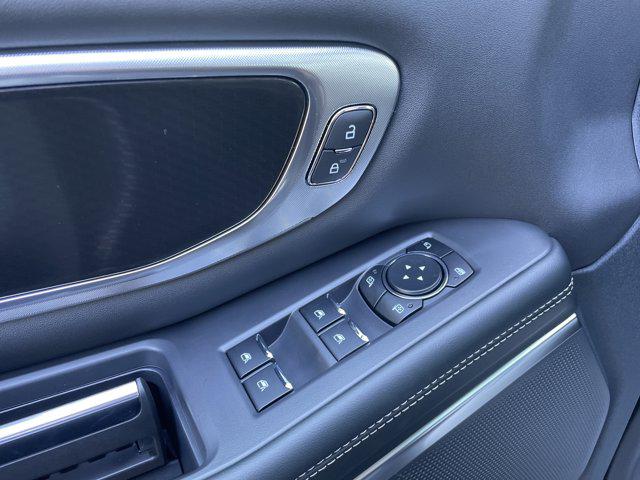 2026 Ford Expedition Max Platinum 4x4