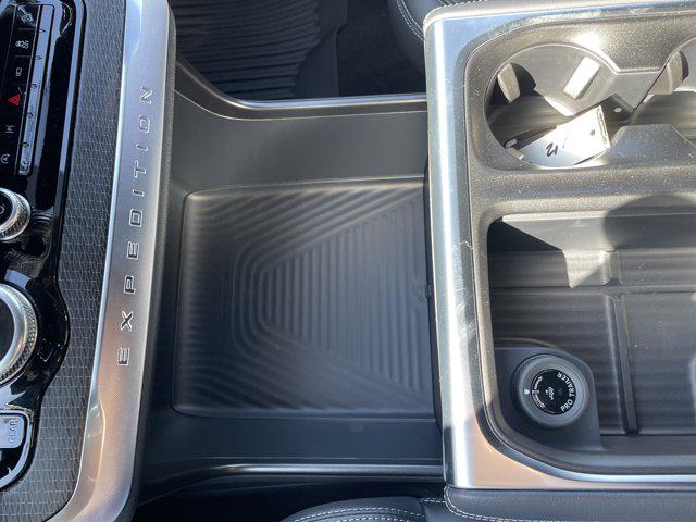 2026 Ford Expedition Max Platinum 4x4