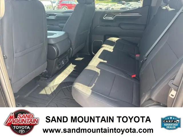 2024 Chevrolet Silverado 1500 4WD Crew Cab Short Bed RST