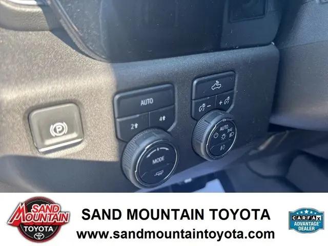 2024 Chevrolet Silverado 1500 4WD Crew Cab Short Bed RST