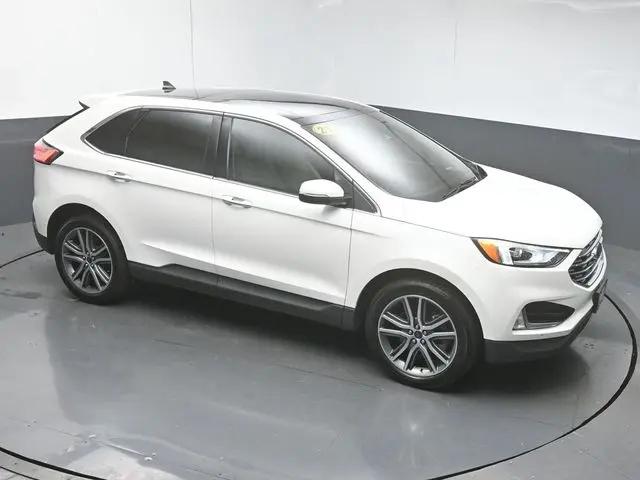 2021 Ford Edge Titanium