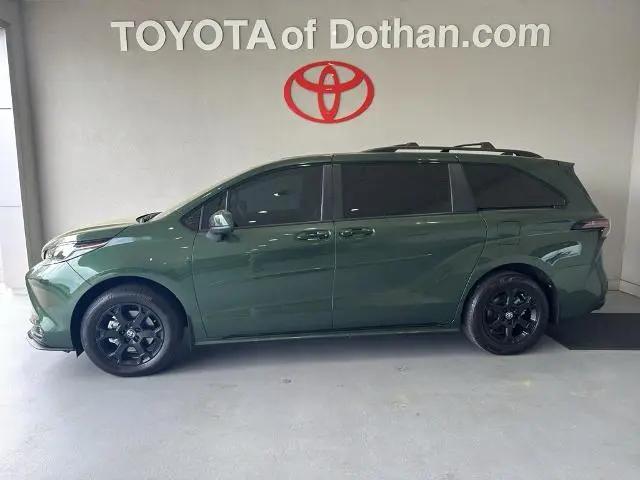 2025 Toyota Sienna Woodland Edition for sale in Dothan, AL