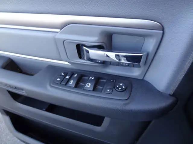 2024 Ram 1500 Classic SLT Quad Cab 4x2 6'4" Box