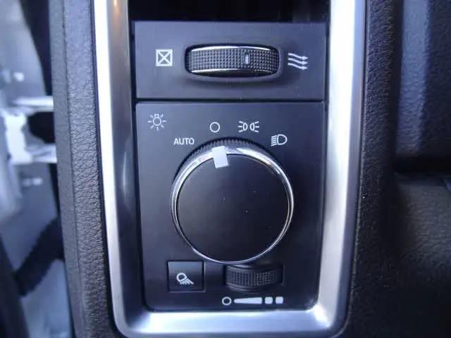 2024 Ram 1500 Classic SLT Quad Cab 4x2 6'4" Box