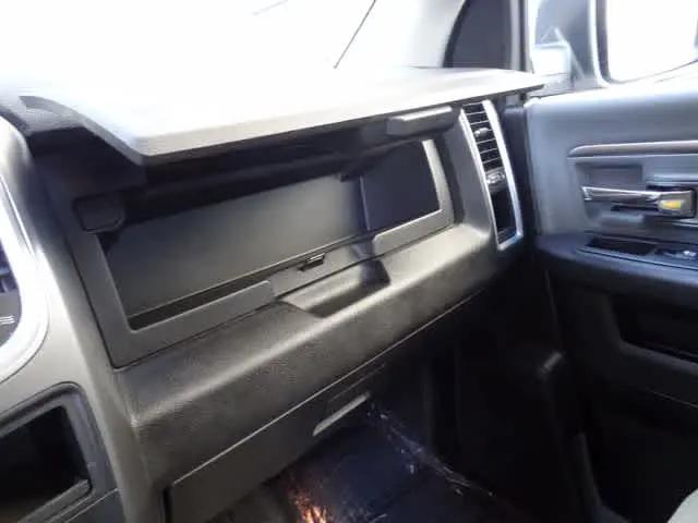 2024 Ram 1500 Classic SLT Quad Cab 4x2 6'4" Box