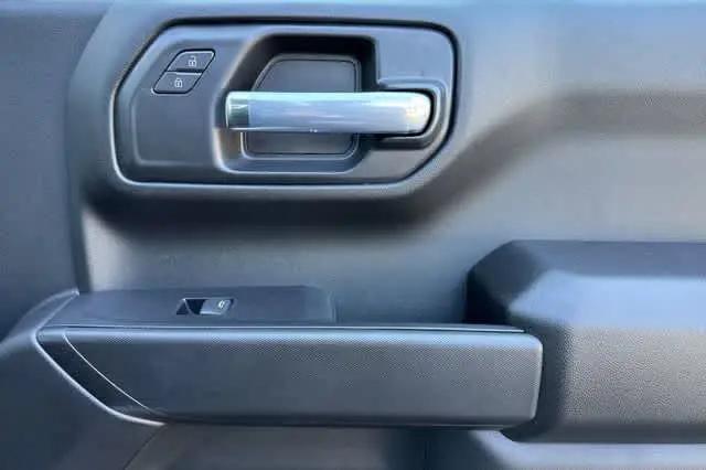 2026 GMC Sierra 1500 Crew Cab, Short Bed, Pro, 4WD