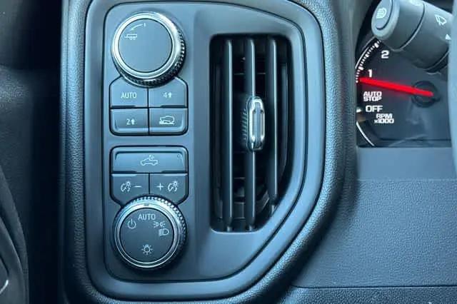 2026 GMC Sierra 1500 Crew Cab, Short Bed, Pro, 4WD