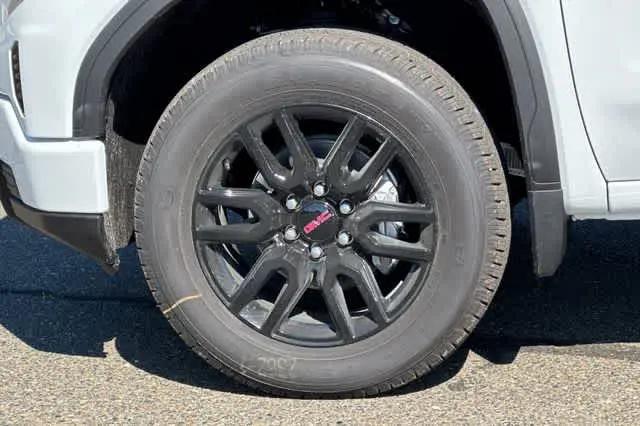 2026 GMC Sierra 1500 Crew Cab, Short Bed, Pro, 4WD