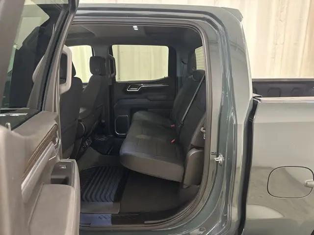 2026 Chevrolet Silverado 1500 4WD Crew Cab Standard Bed LT