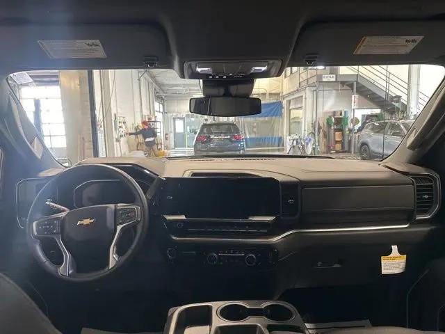 2026 Chevrolet Silverado 1500 4WD Crew Cab Standard Bed LT
