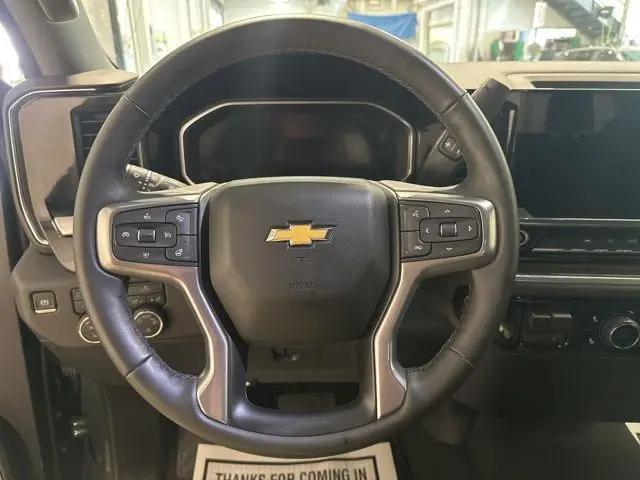 2026 Chevrolet Silverado 1500 4WD Crew Cab Standard Bed LT