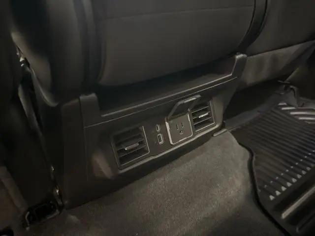 2026 Chevrolet Silverado 1500 4WD Crew Cab Standard Bed LT