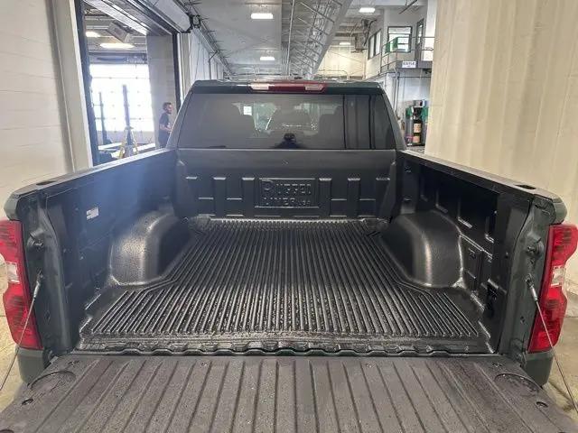 2026 Chevrolet Silverado 1500 4WD Crew Cab Standard Bed LT