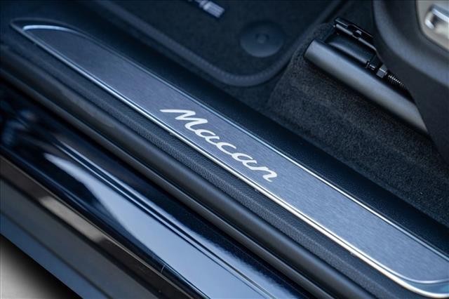 2026 Porsche Macan AWD