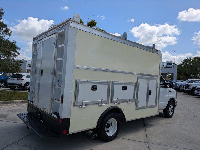 2023 Ford E-450 Cutaway Base