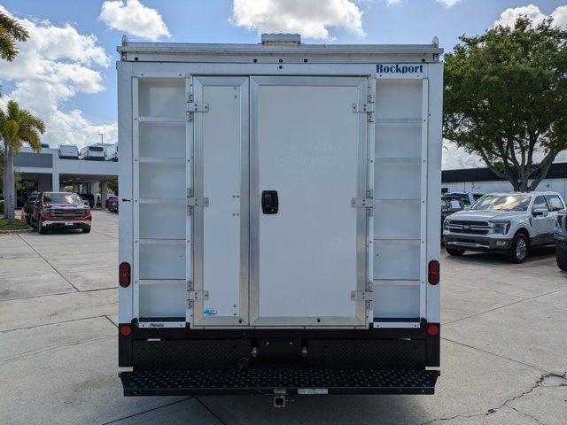 2023 Ford E-450 Cutaway Base