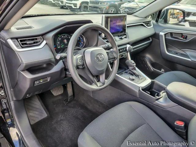 2025 Toyota RAV4 Hybrid LE