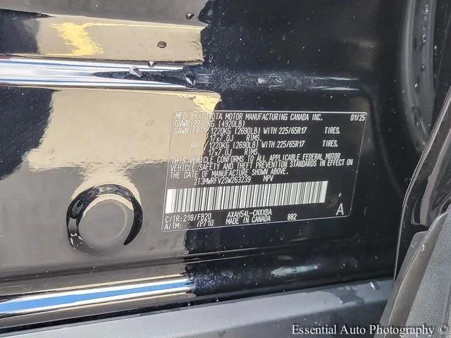 2025 Toyota RAV4 Hybrid LE