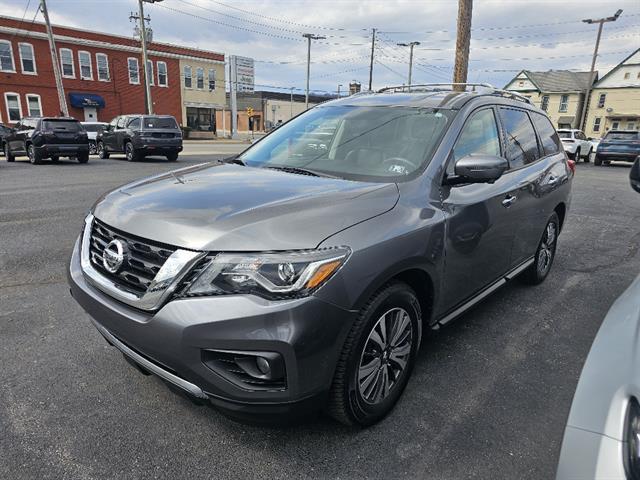 2019 Nissan Pathfinder SL
