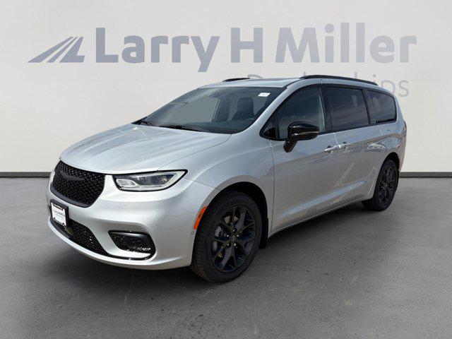 2026 Chrysler Pacifica Limited AWD for sale in Thornton, CO