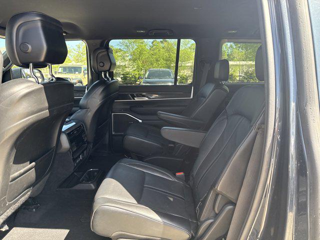 2022 Jeep Wagoneer Series III 4x4