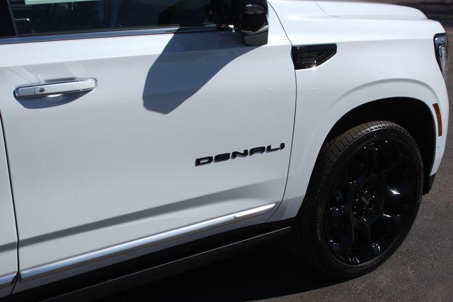 2026 GMC Yukon XL 4WD Denali