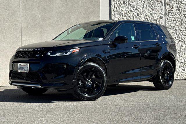 /2024 Land-Rover Discovery-Sport