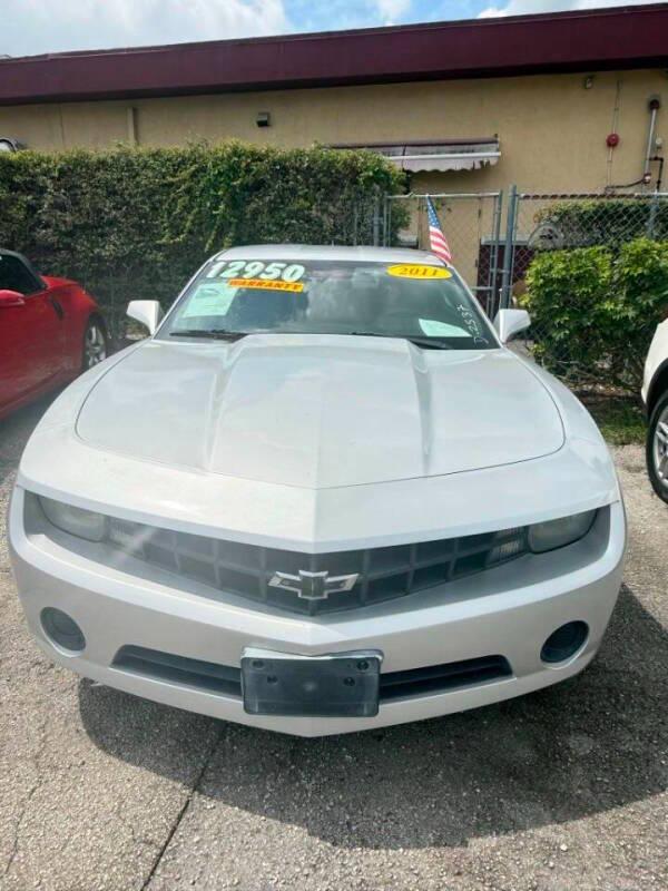 2011 Chevrolet Camaro 1LS for sale in Davie, FL