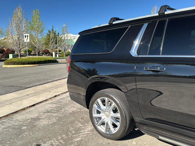2023 Chevrolet Suburban 4WD High Country