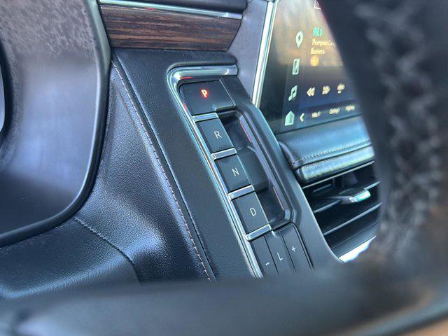 2023 Chevrolet Suburban 4WD High Country