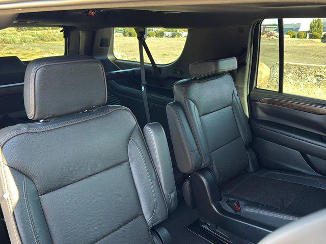2023 Chevrolet Suburban 4WD High Country
