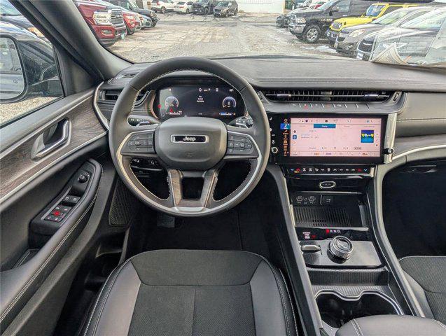 2026 Jeep Grand Cherokee Altitude 4x4