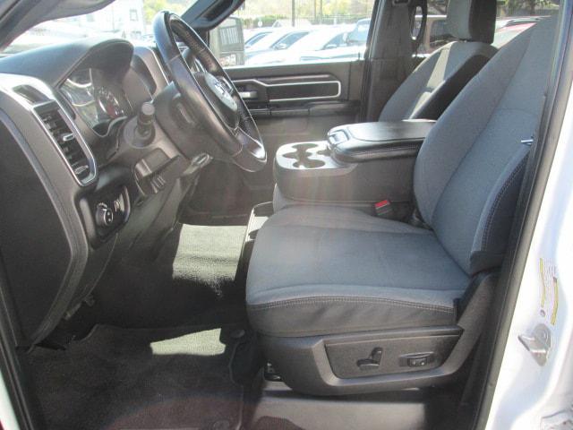 2024 Ram 3500 Big Horn Crew Cab 4x4 8' Box