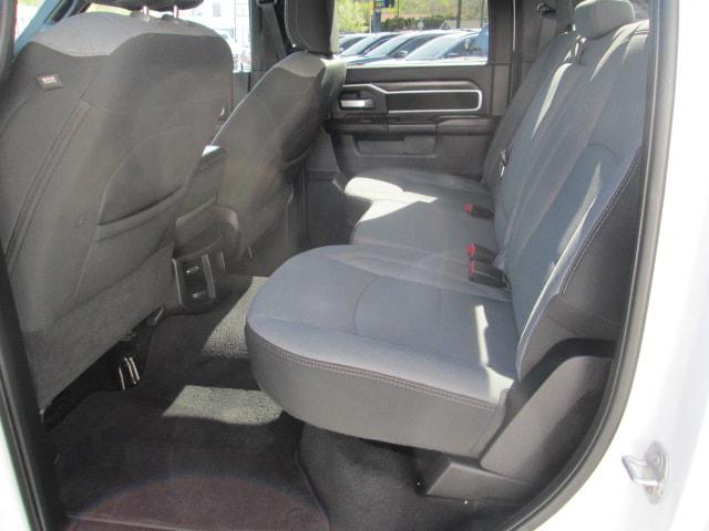 2024 Ram 3500 Big Horn Crew Cab 4x4 8' Box