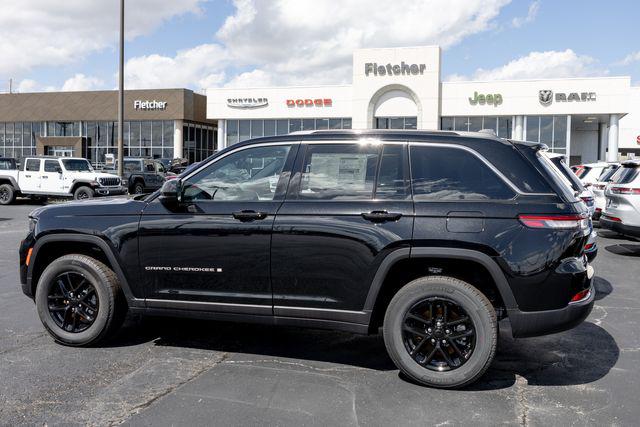 2025 Jeep Grand Cherokee Laredo X 4x4