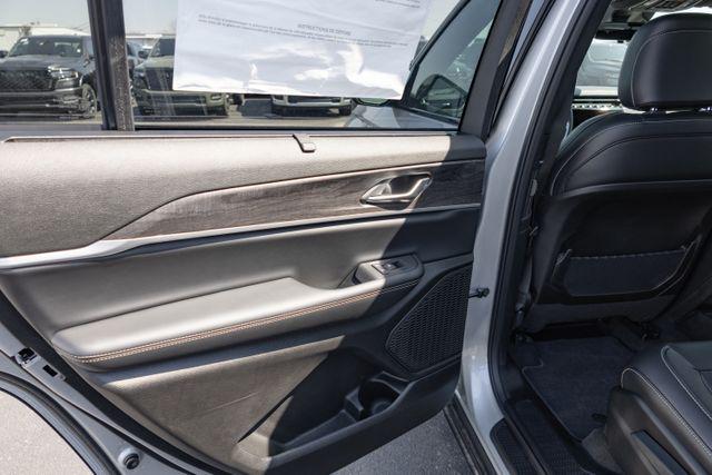 2025 Jeep Grand Cherokee L Limited 4x4