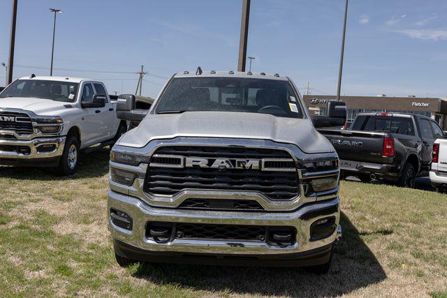 2026 Ram 3500 Tradesman Crew Cab 4x4 8 Box