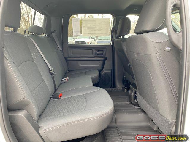 2026 Ram 2500 Black Express Crew Cab 4x4 6'4" Box