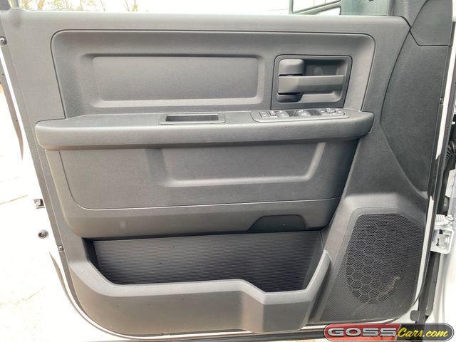 2026 Ram 2500 Black Express Crew Cab 4x4 6'4" Box