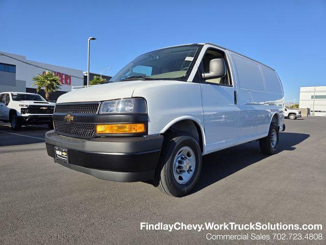 2026 Chevrolet Express Cargo Van 2500 Regular Wheelbase, WT, RWD