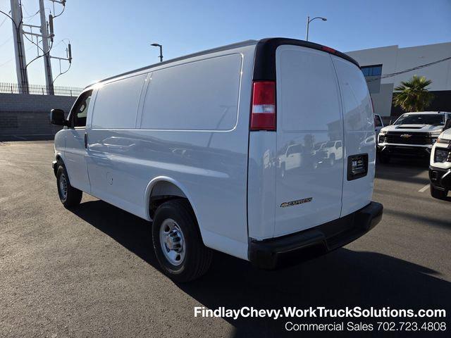 2026 Chevrolet Express Cargo Van 2500 Regular Wheelbase, WT, RWD