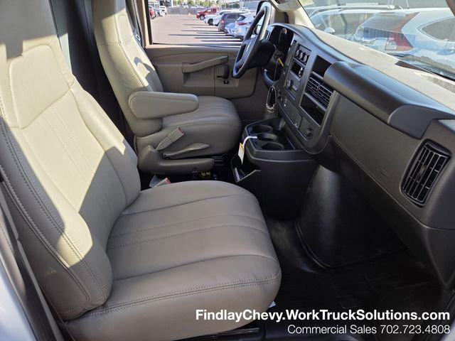 2026 Chevrolet Express Cargo Van 2500 Regular Wheelbase, WT, RWD
