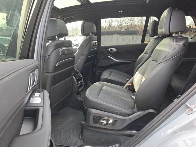 2024 BMW X7 M60i