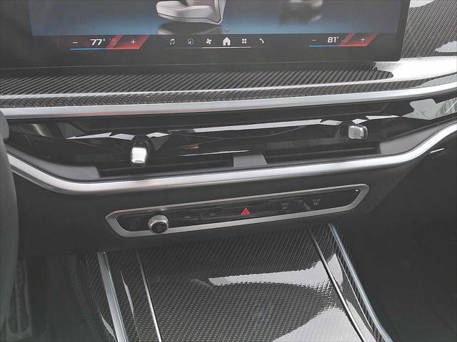 2024 BMW X7 M60i