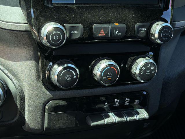 2026 Ram 1500 Warlock Crew Cab 4x4 57 Box