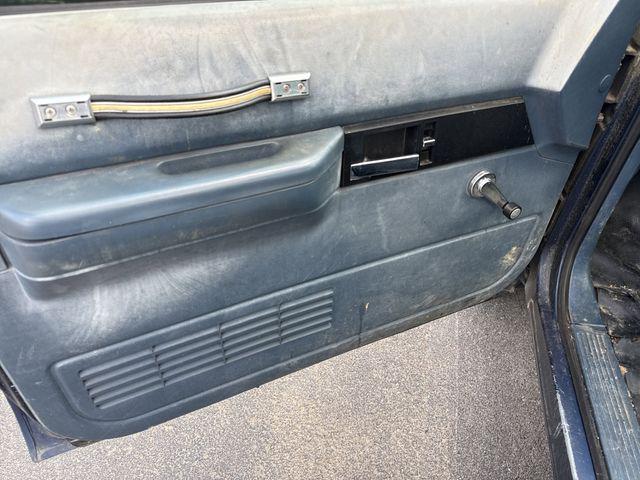 1993 Chevrolet IS 250 Base